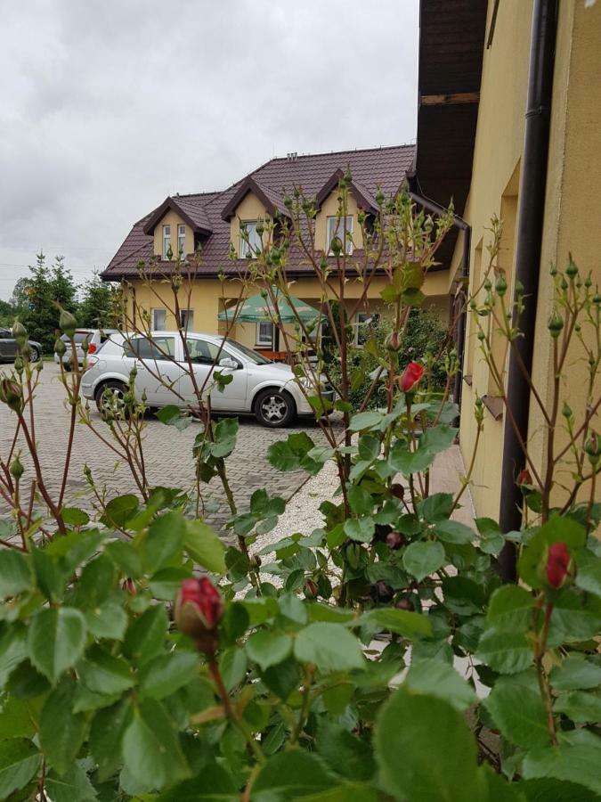Hotelik Pod Baranami Siechnice Eksteriør bilde